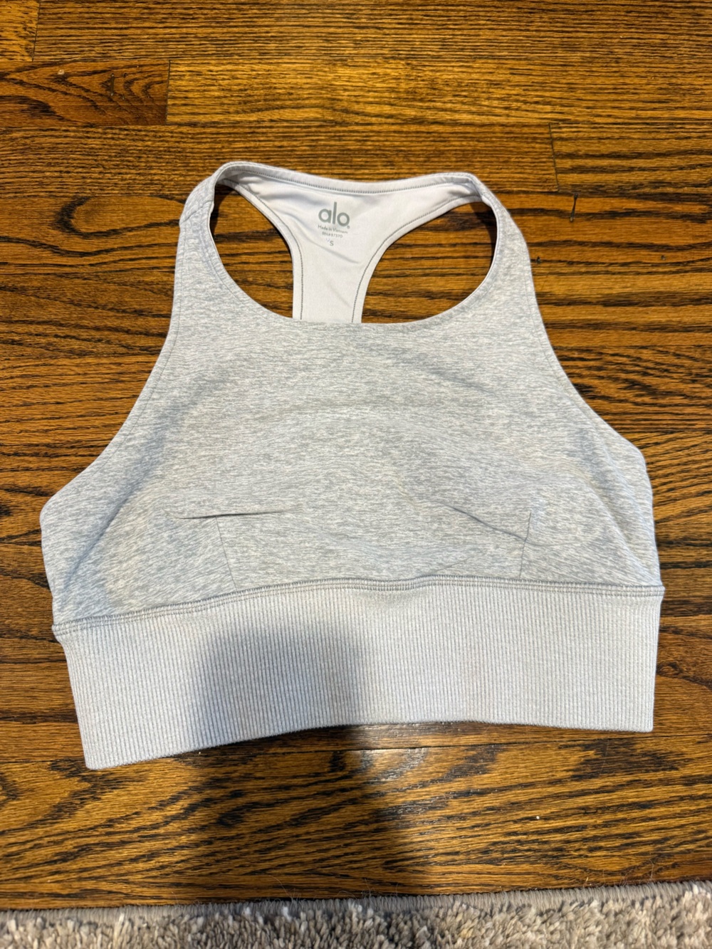 ALO Yoga Light Gray Seamless Rib-Band Sports Bra